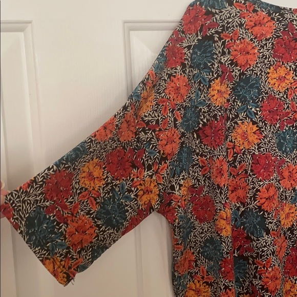 NWOT Fall Color LuLaRoe Irma - Picture 3 of 7